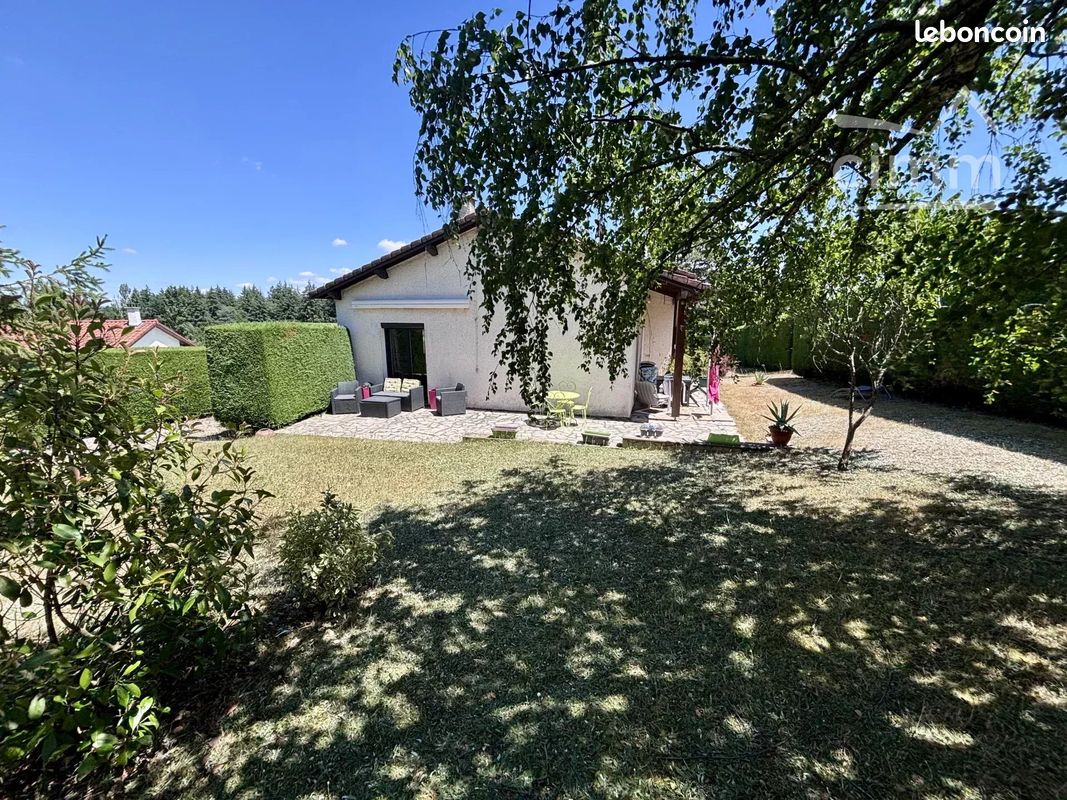 Maison 4 pièces 97 m² · à Saint-Genest-Lerpt · 97 m² · 329 000 €