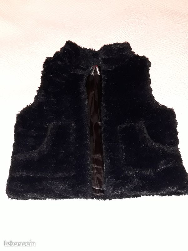 Veste sans manche fourrure noir 10-12 ans Sylvie40 (image 1)