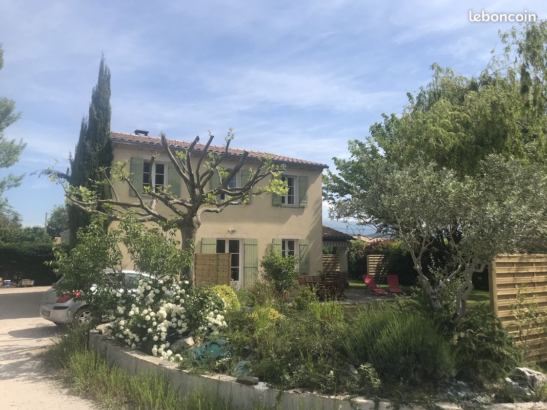 Location saisonnière maison en Provence (image 1)