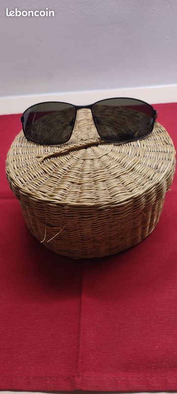 Lunette de soleil femme (image 9)