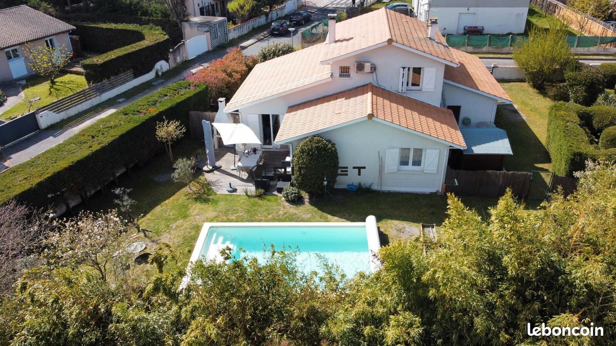 Maison 5 pièces 126 m² · à Le Haillan · 126 m² · 499 900 €