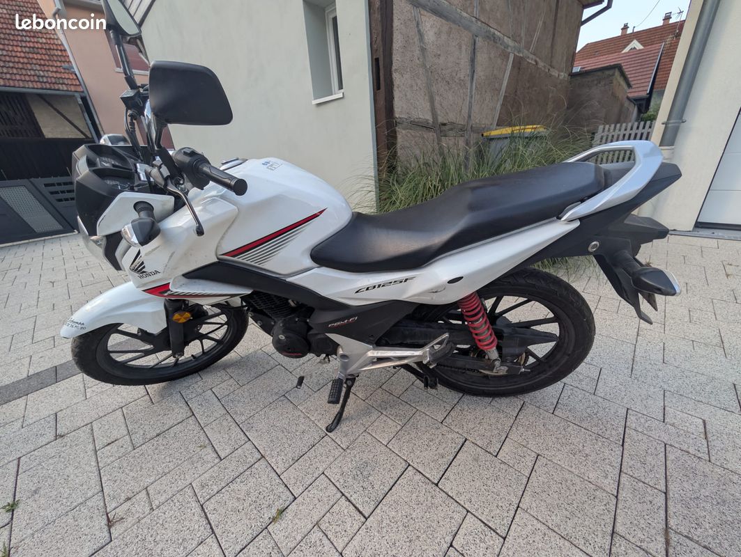 Honda cb125f (image 2)