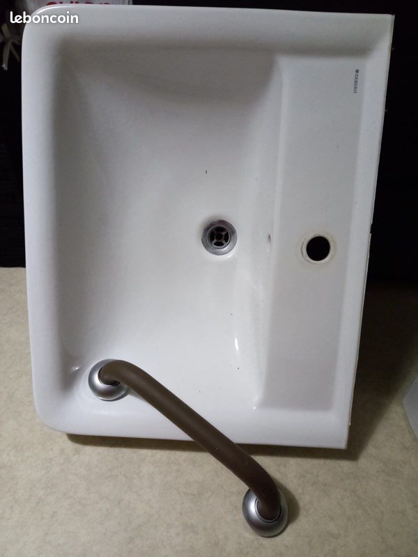 Lavabo (image 1)