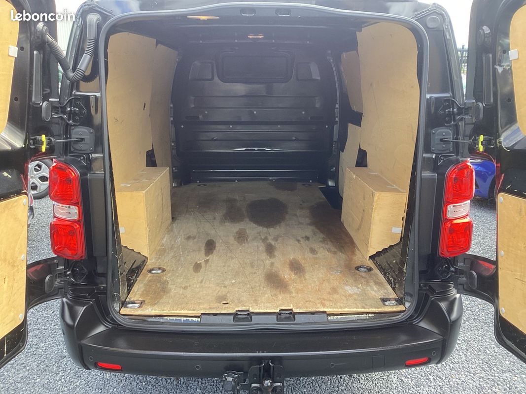 Citroën JUMPY FOURGON Driver XL HDI 180 BOITE AUTO (image 15)