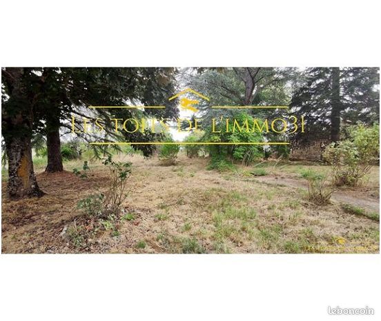 Terrain 500m² diffus · à Issus · 79 500 €