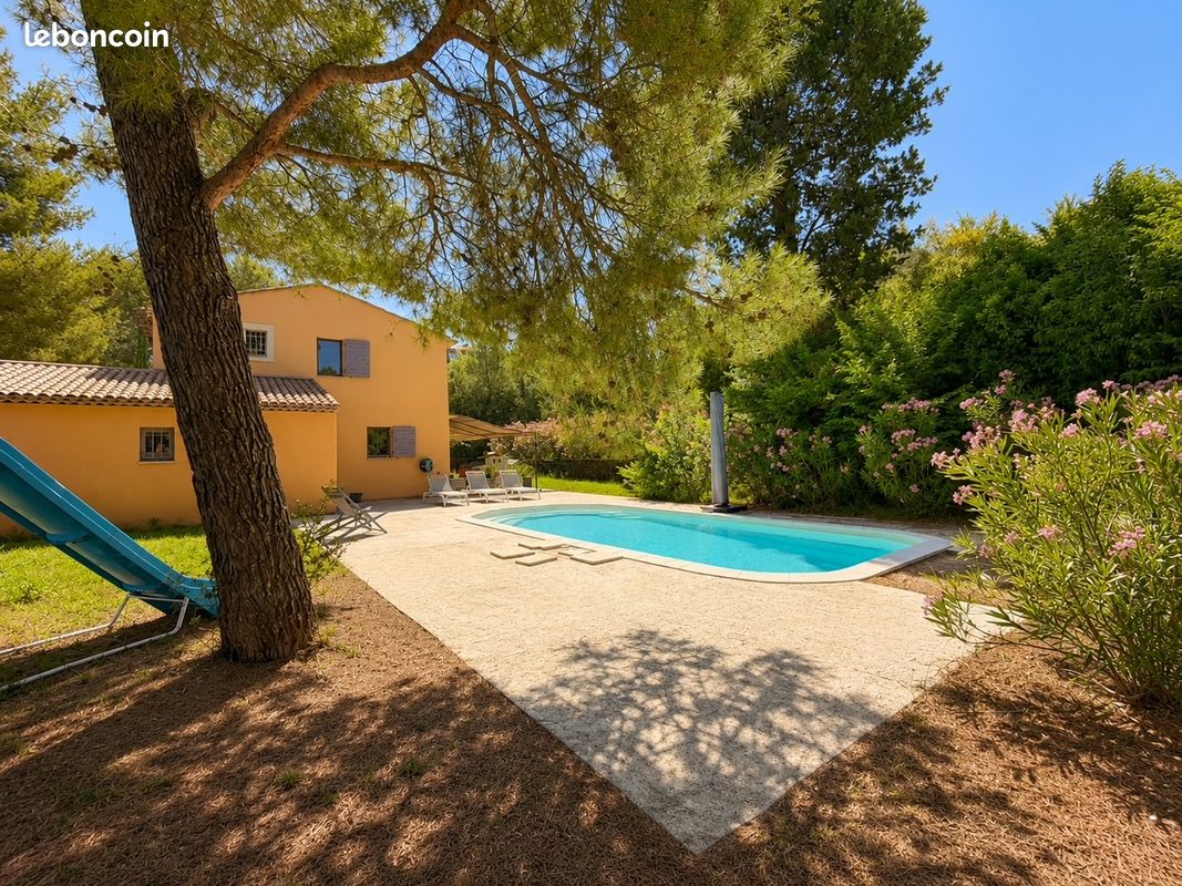 Maison 6 pièces 200 m² · à Aix-en-Provence · 200 m² · 1 470 000 €