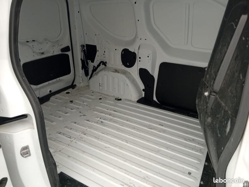 Renault Express Van 1.5 Blue dCi 75ch Confort 11 658 ht (image 12)