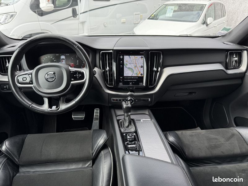 Volvo XC60 D4 AWD 190CH R-DESIGN GEARTRONIC (image 10)