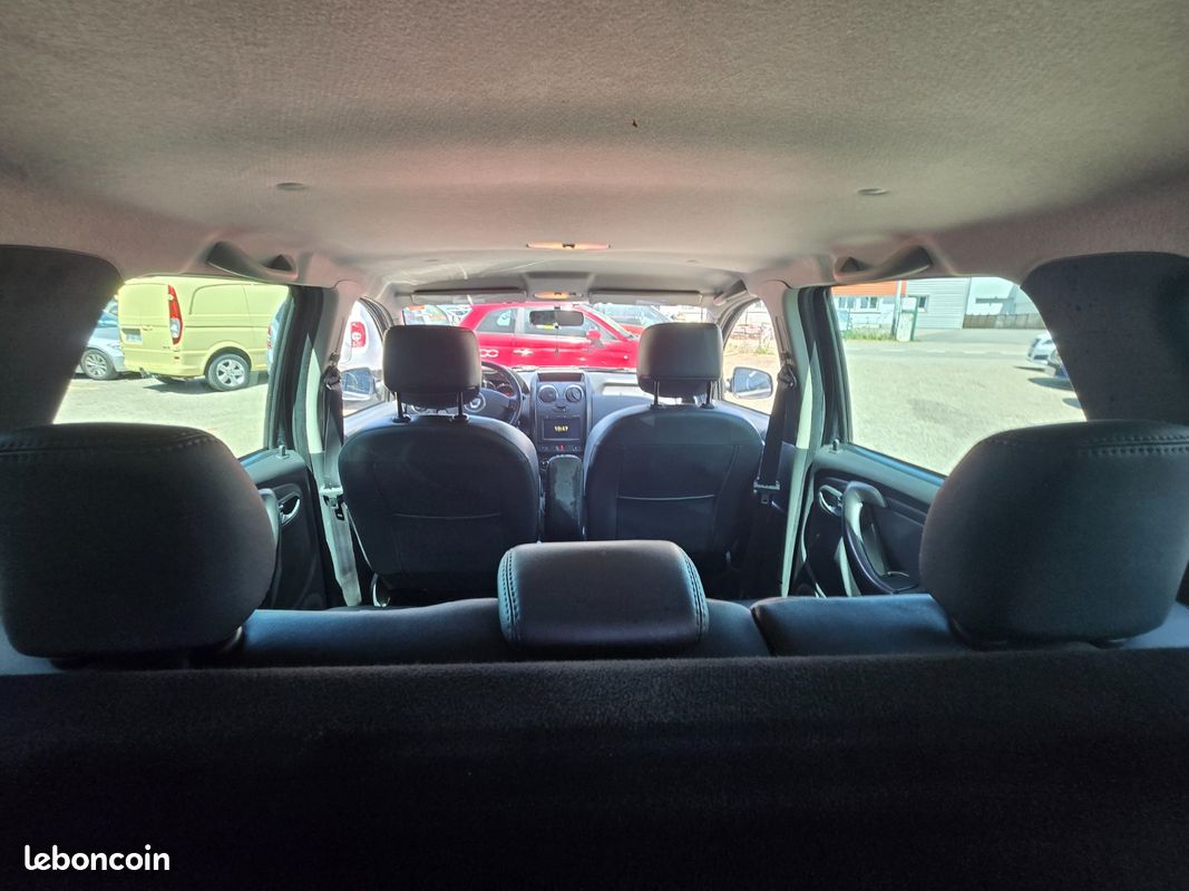 DACIA DUSTER 1.5 dCi 110 4x2 Lauréate Plus (image 7)