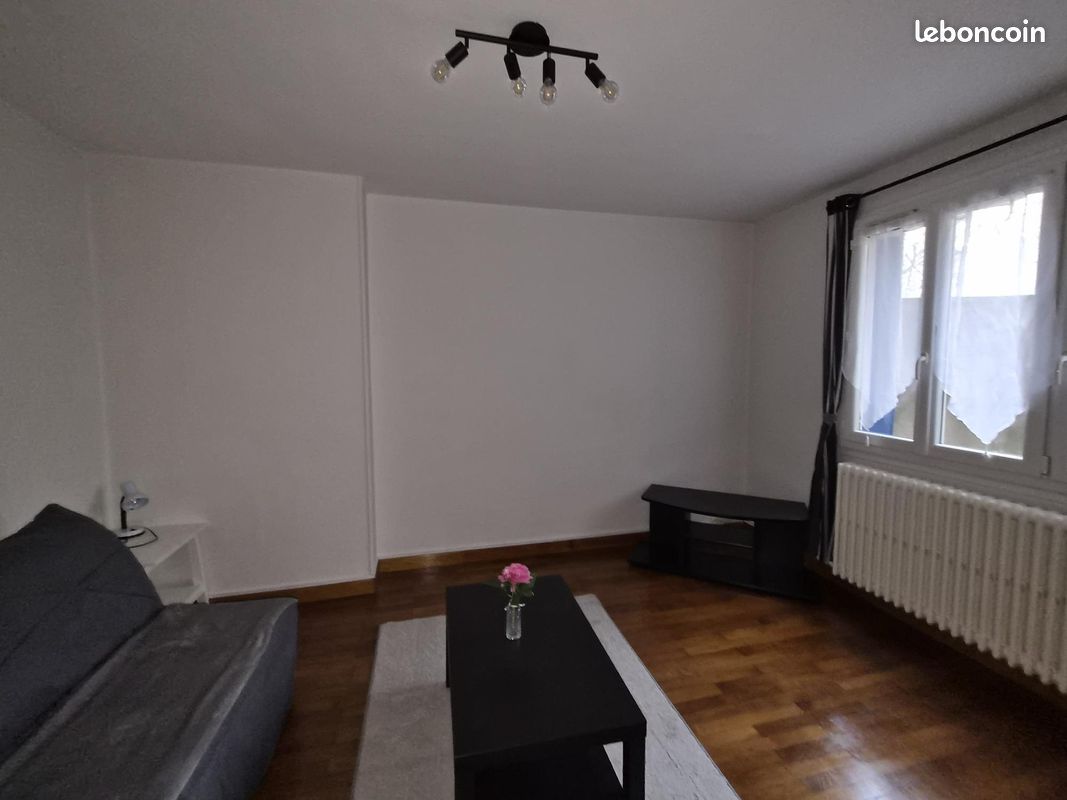 Appartement 1 pièce 28 m² · à Grenoble · 28 m² · 440 €/mois
