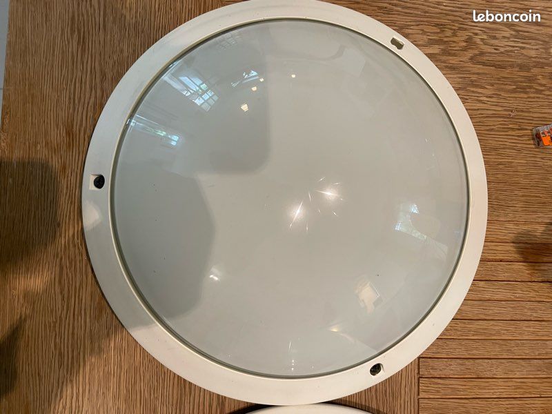 Lampes de garage (image 2)