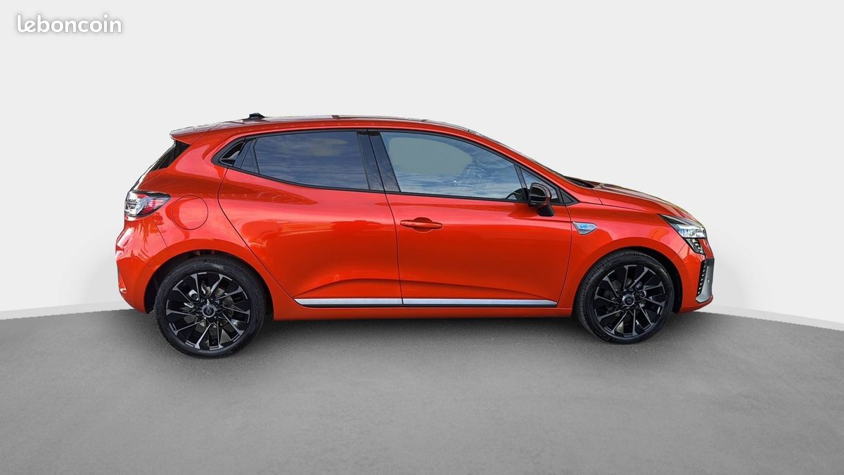 Renault clio tce 90 ch gsr2 esprit alpine (image 5)