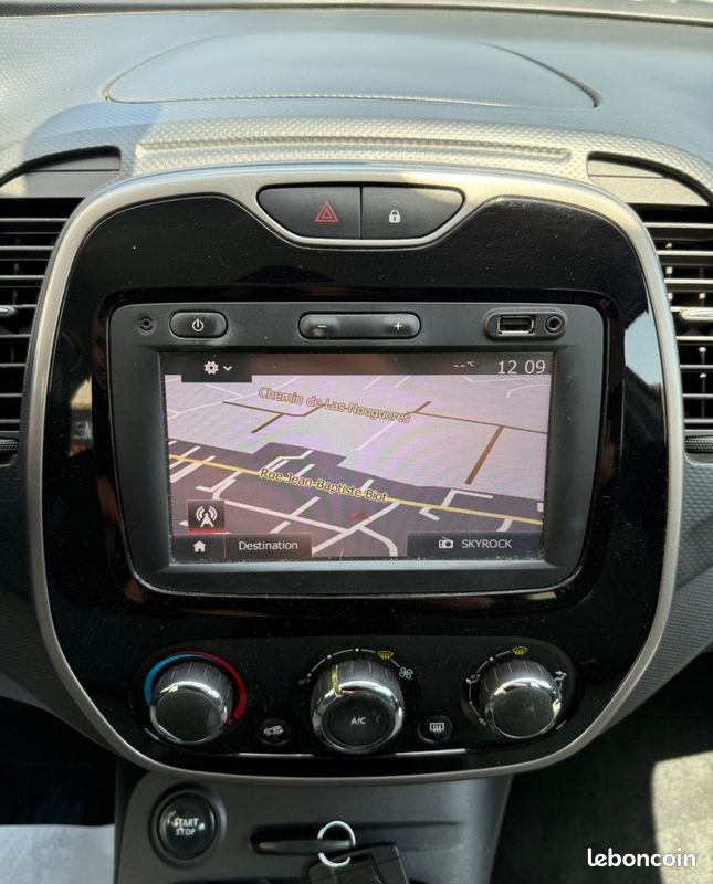 Renault CAPTUR 1.5 DCI 90CH Zen (image 11)