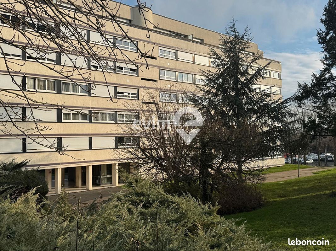 Appartement 3 pièces 68 m² · à Pontoise · 68 m² · 129 500 €