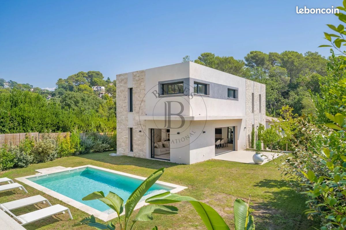 Maison 5 pièces 162 m² · à Mougins · 162 m² · 1 375 000 €