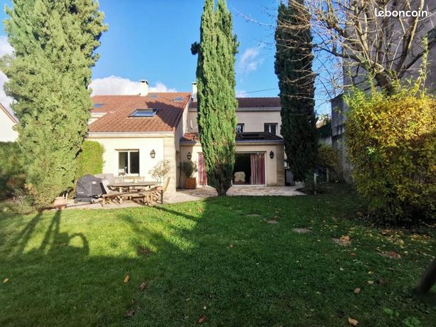 Maison a louer rueil-malmaison - 6 pièce(s) - 196 m2 - Surfyn