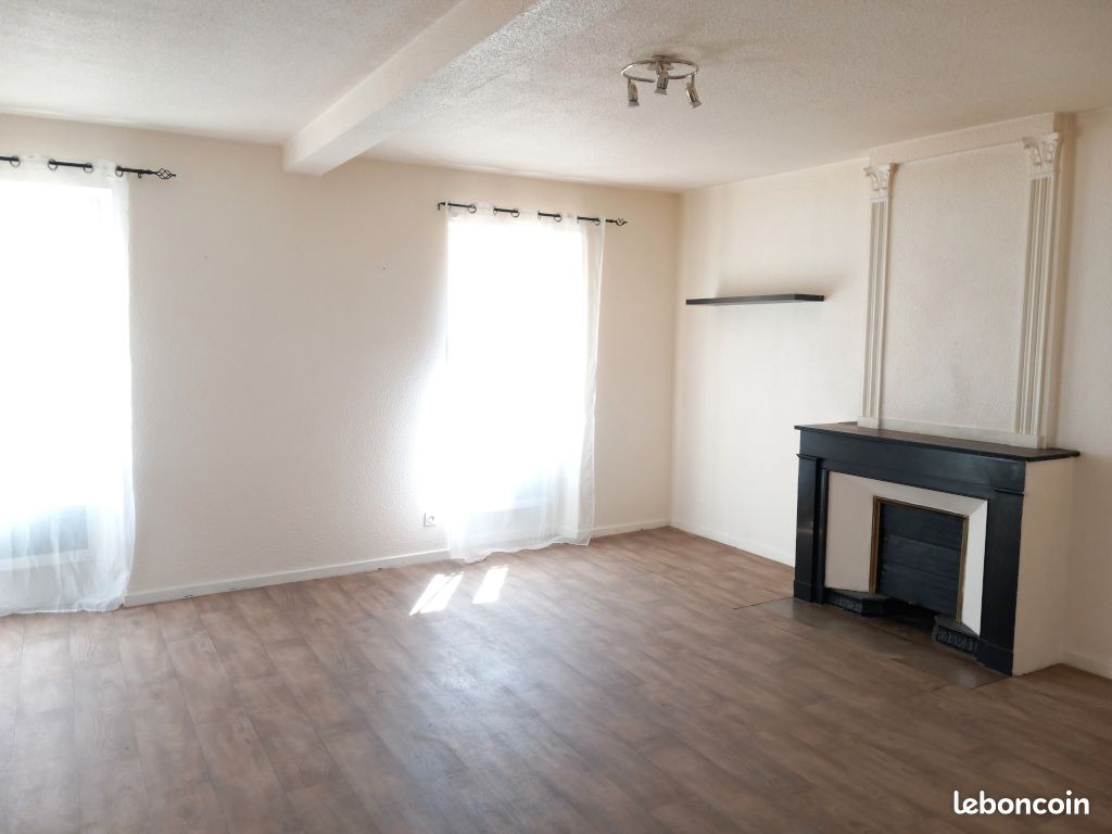 Appartement 3 pièces 65 m² · à Beaumont-lès-Valence · 65 m² · 680 €
