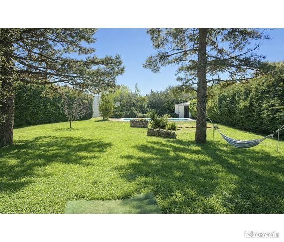 Maison 4 pièces 123 m² · à Rochefort-du-Gard · 123 m² · 369 000 €