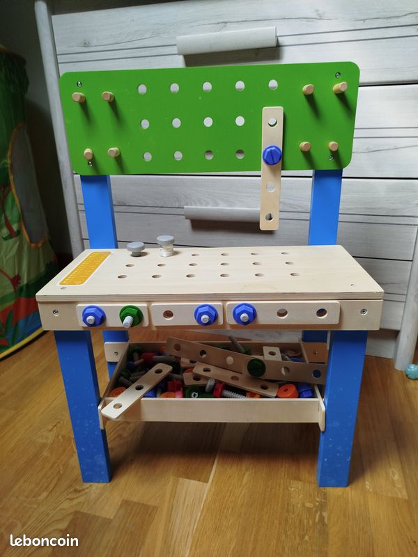 Etabli en bois (image 1)
