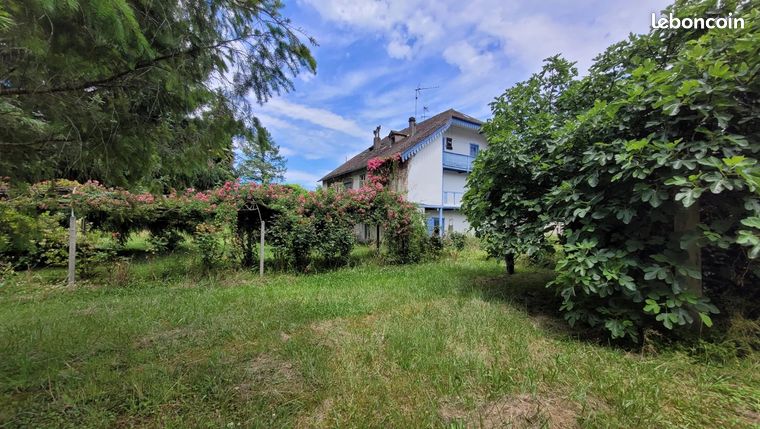 Immeuble 425 m² Lestelle-Bétharram