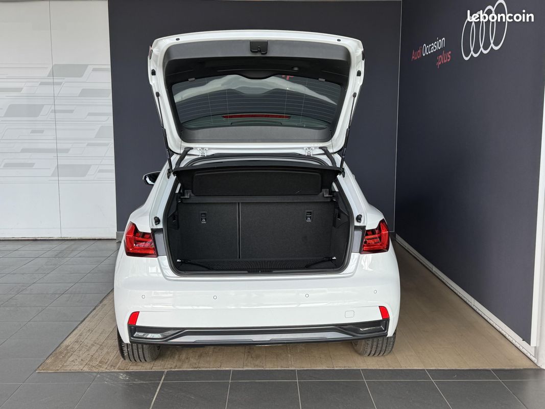 AUDI A1 Sportback 30 TFSI 110 ch S tronic 7 Advanced 2 (image 3)