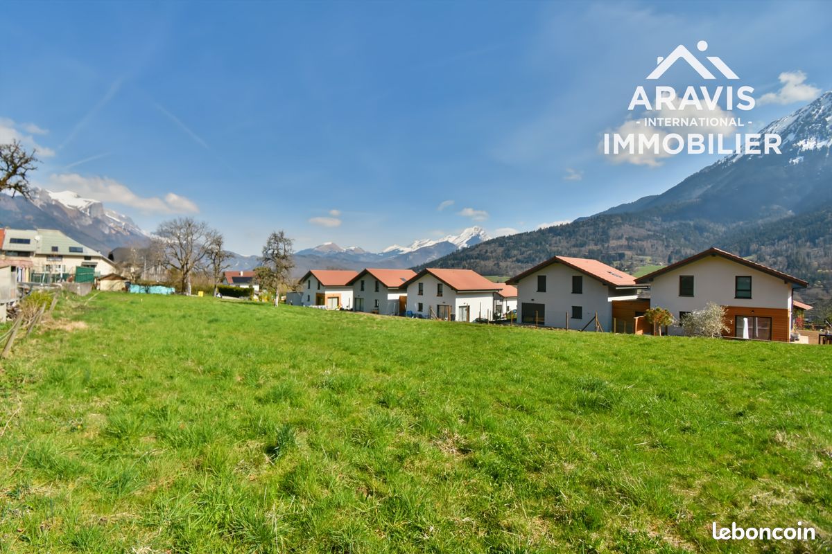 Terrain 1145 m² · à Faverges-Seythenex · 1 145 m² · 190 800 €