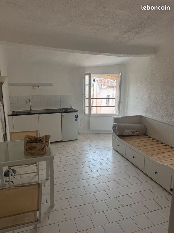 Appartement 1 pièce 22 m² · à Aix-en-Provence · 22 m² · 550 €