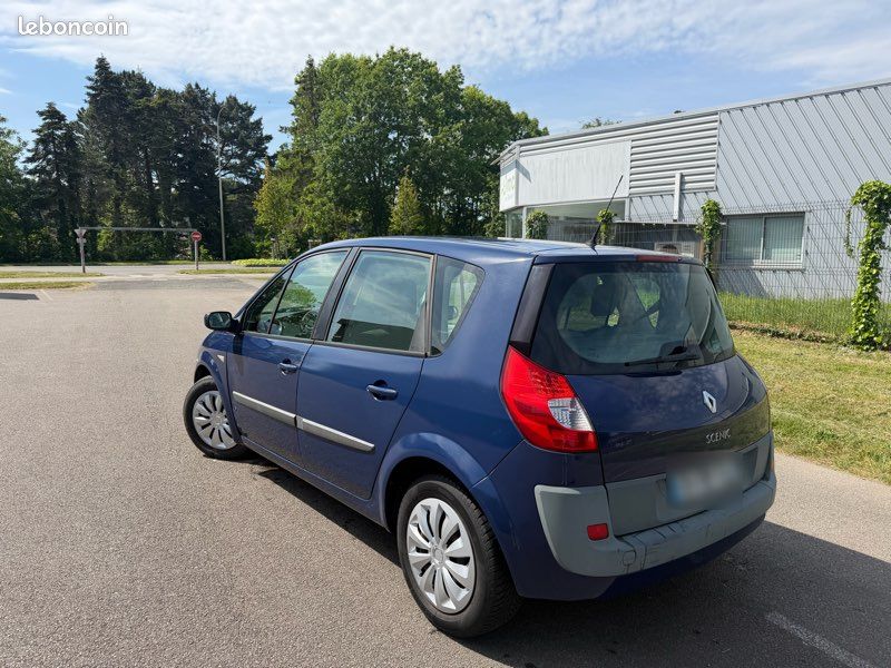 Renault Scenic 1.9 dci 130 (image 2)