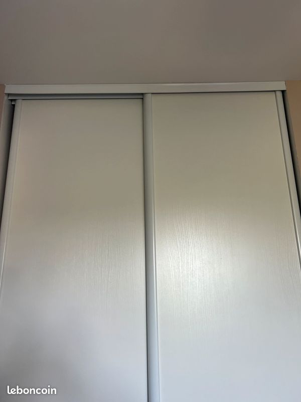 Portes coulissantes de placard (image 2)