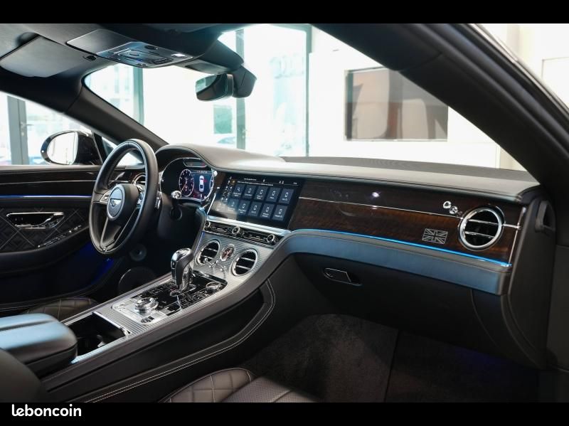 Bentley Continental GT W12 6.0 635ch (image 18)