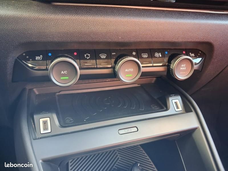 Citroen C4 PureTech 155 Shine Pack EAT8 (image 18)