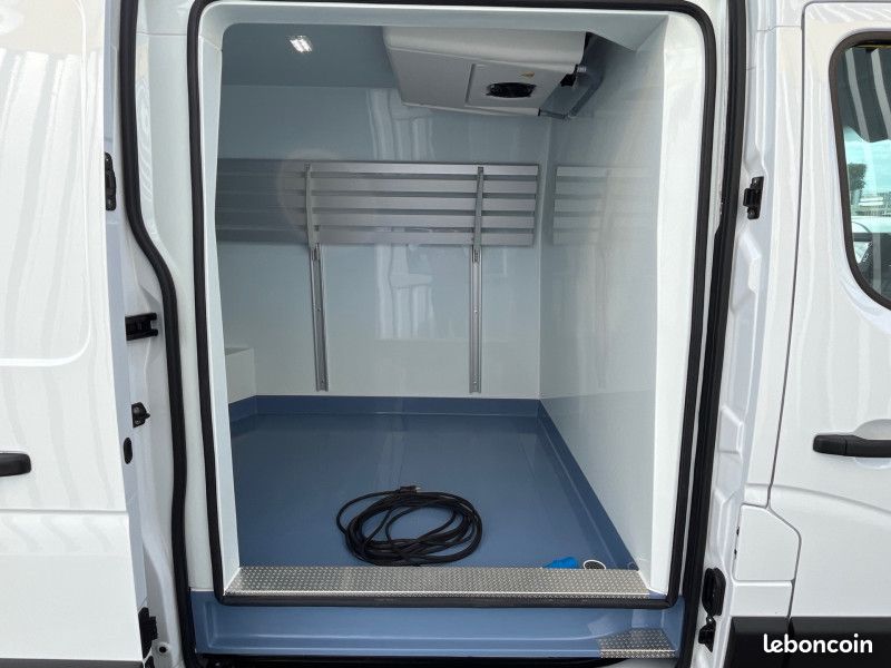 Renault MASTER III FG - FRIGO F3300 L2H2 2.3 BLUE DCI 135CH GRAND CONFORT EURO6E (image 13)
