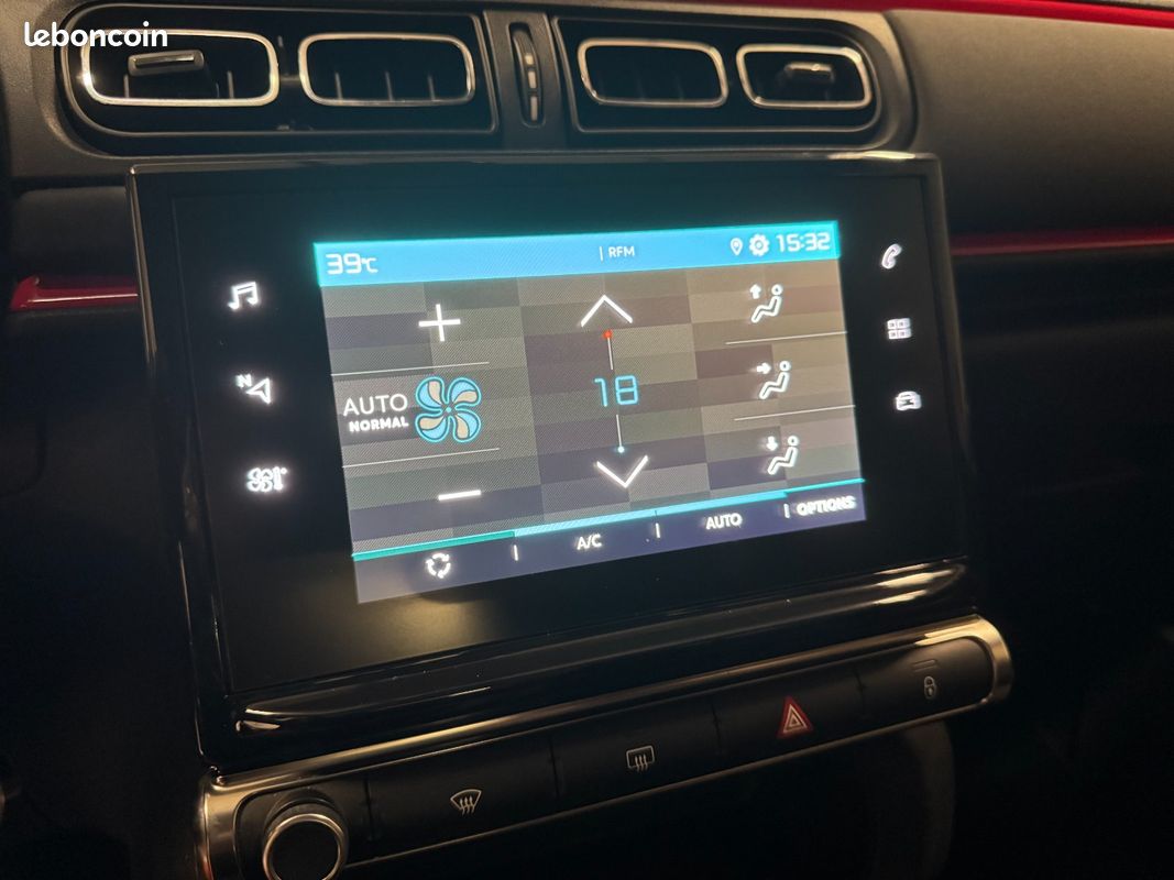 CITROEN C3 Graphic 1.2 PureTech 82 ch - courroie OK entretien en concession (image 28)