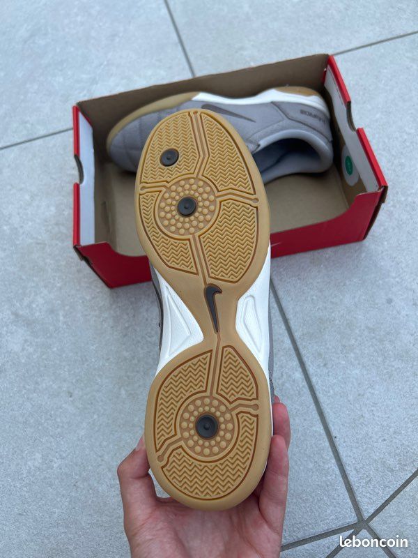 Total 90 (image 7)
