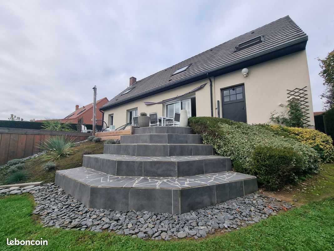 Maison 7 pièces 145 m² · à Maubeuge · 145 m² · 335 000 €