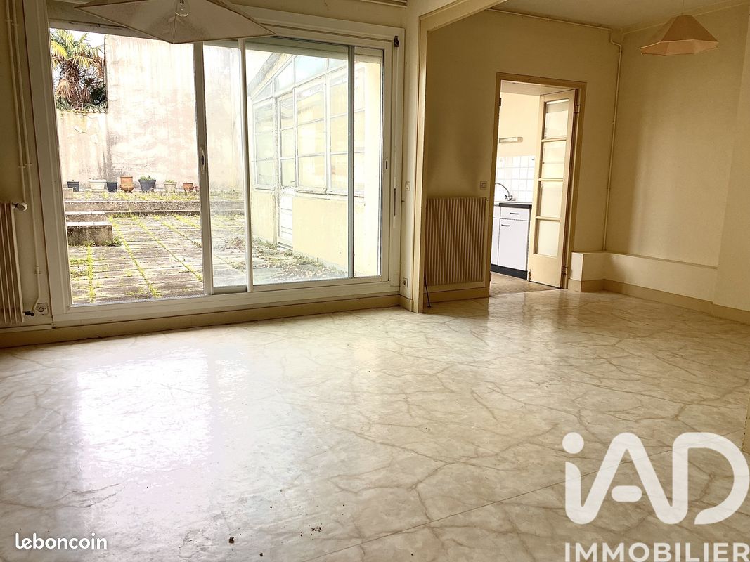 Appartement 2 pièces 70 m² · à Rochefort · 70 m² · 139 500 €