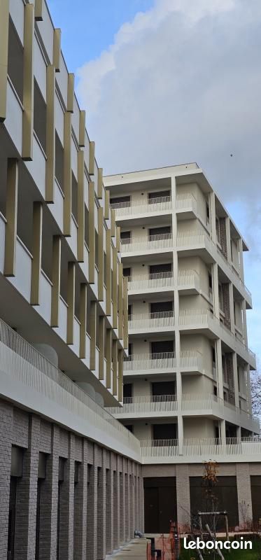 Appartement 4 pièces 87 m² · à Montreuil · 87 m² · 1 662 €
