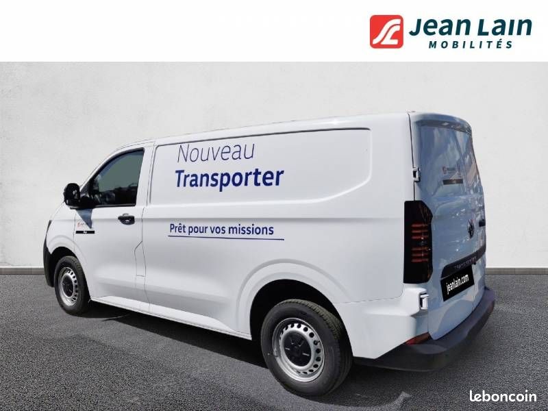 Volkswagen Transporter FOURGON VAN L1H1 2.0 TDI 150 BVA8 BUSINESS (image 7)