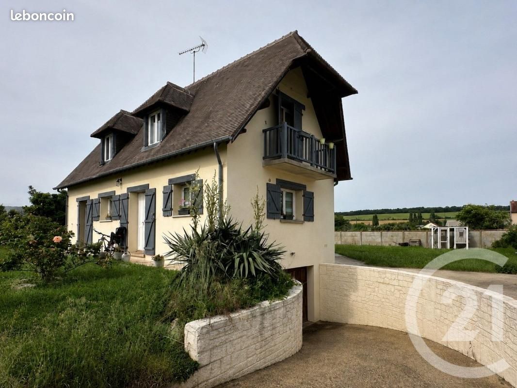 Maison 8 pièces 97 m² · à Pacy-sur-Eure · 97 m² · 263 000 €