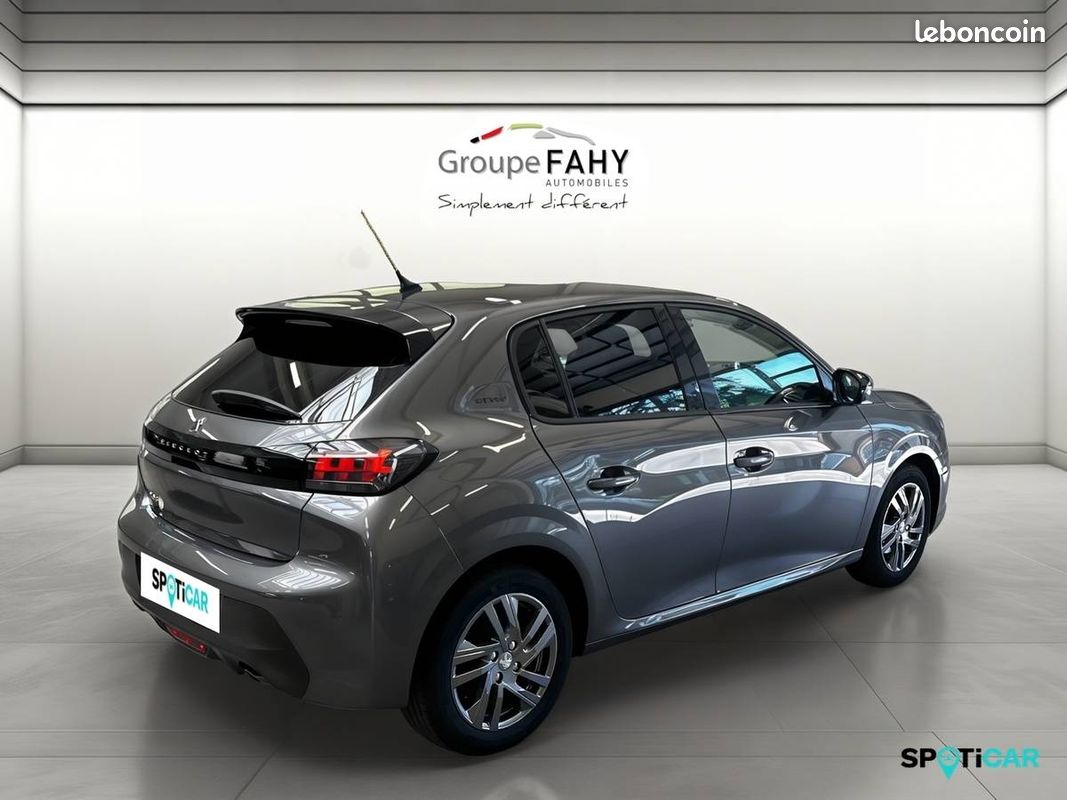 PEUGEOT 208 PureTech 100 S&S BVM6 Style (image 9)