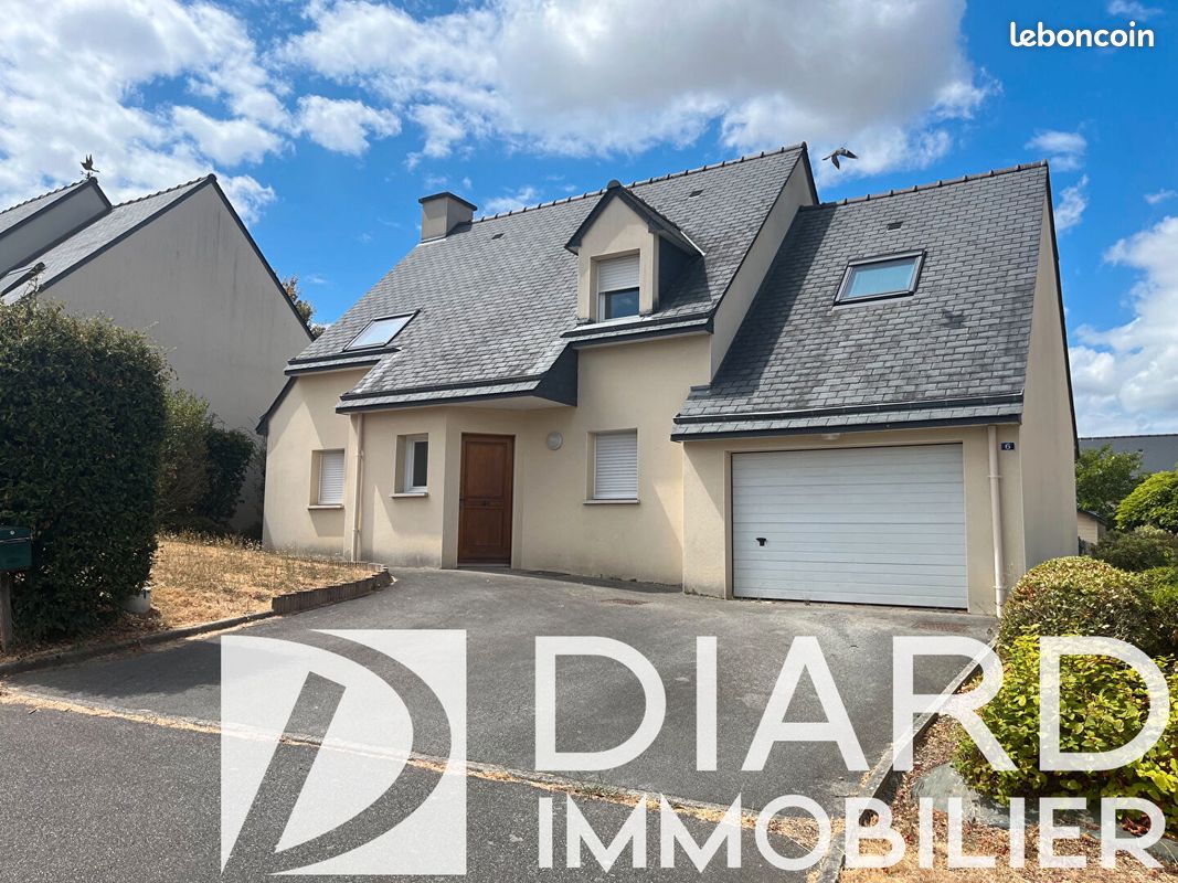 Maison 6 pièces 122 m² · à Argentré-du-Plessis · 122 m² · 820 €