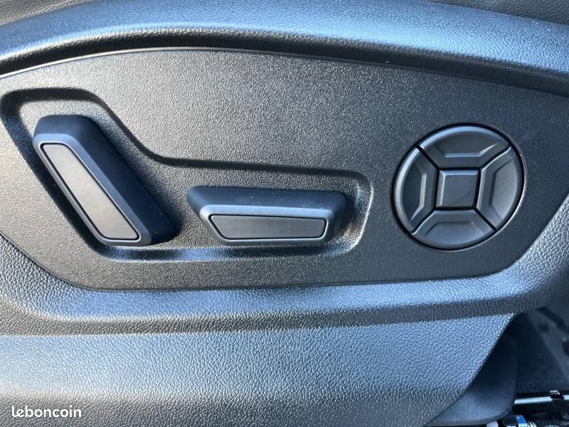 Audi Q7 60 TFSI e 462ch Competition quattro Tiptronic 5 places (image 25)