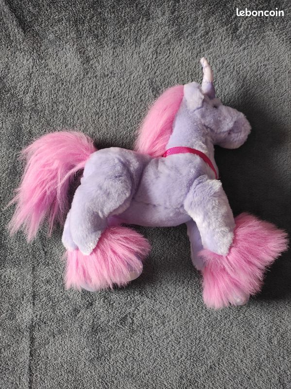 Peluche licorne violette (image 3)