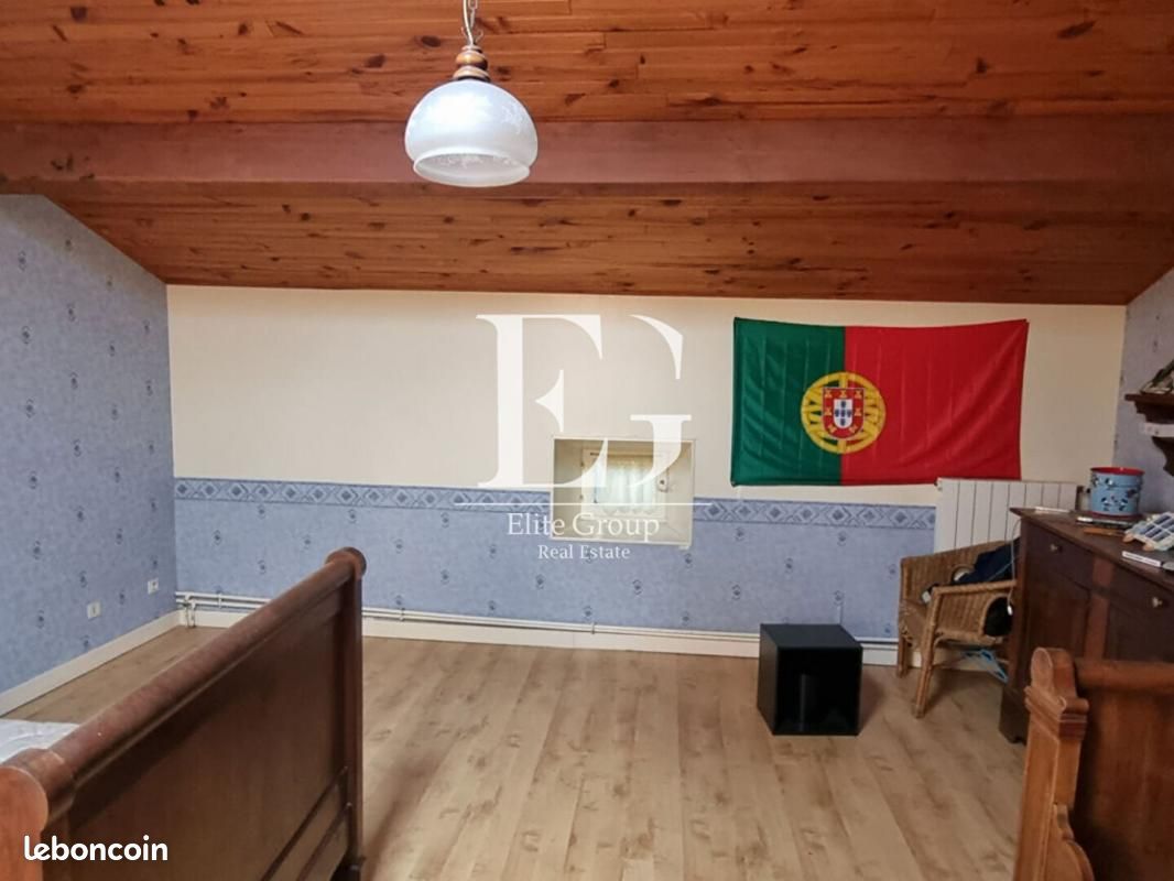 Maison 7 pièces 232 m² - Verdille 16140 (image principale 9)