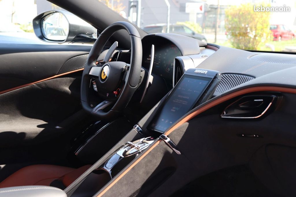 FERRARI ROMA 3.9 V8 Coupé 620 CH BVA 8 rapports (image 6)