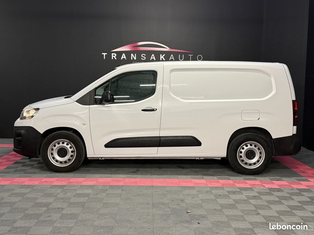 CITROEN BERLINGO Taille XL BlueHDi 130 SS BVM6 Feel (image 2)