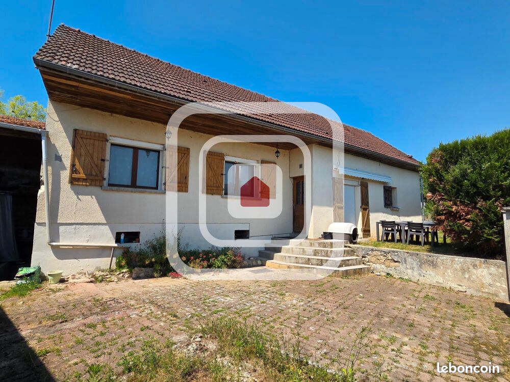 Maison 5 pièces 94 m² · à Bourg-Et-Comin · 94 m² · 129 900 €