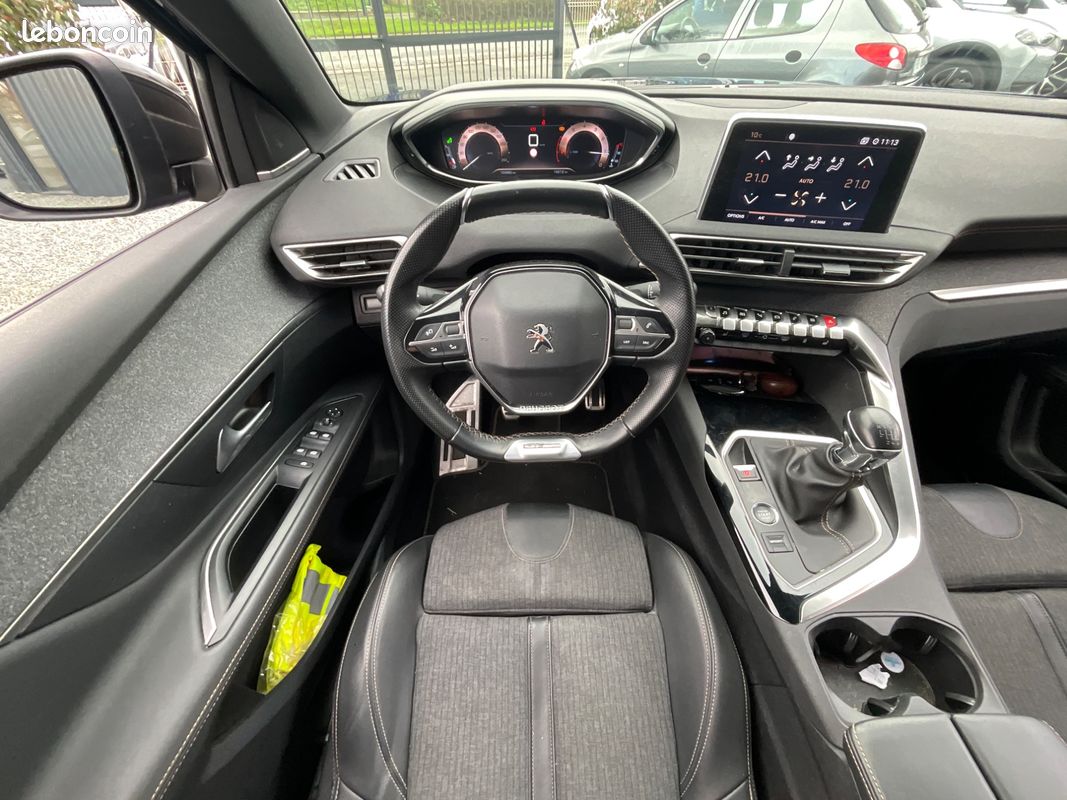 Peugeot 3008 ii 1.2 130ch / gt-line / suivi (image 17)