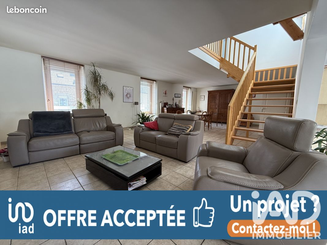 Appartement 6 pièces 174 m² · à Belz · 174 m² · 354 000 €