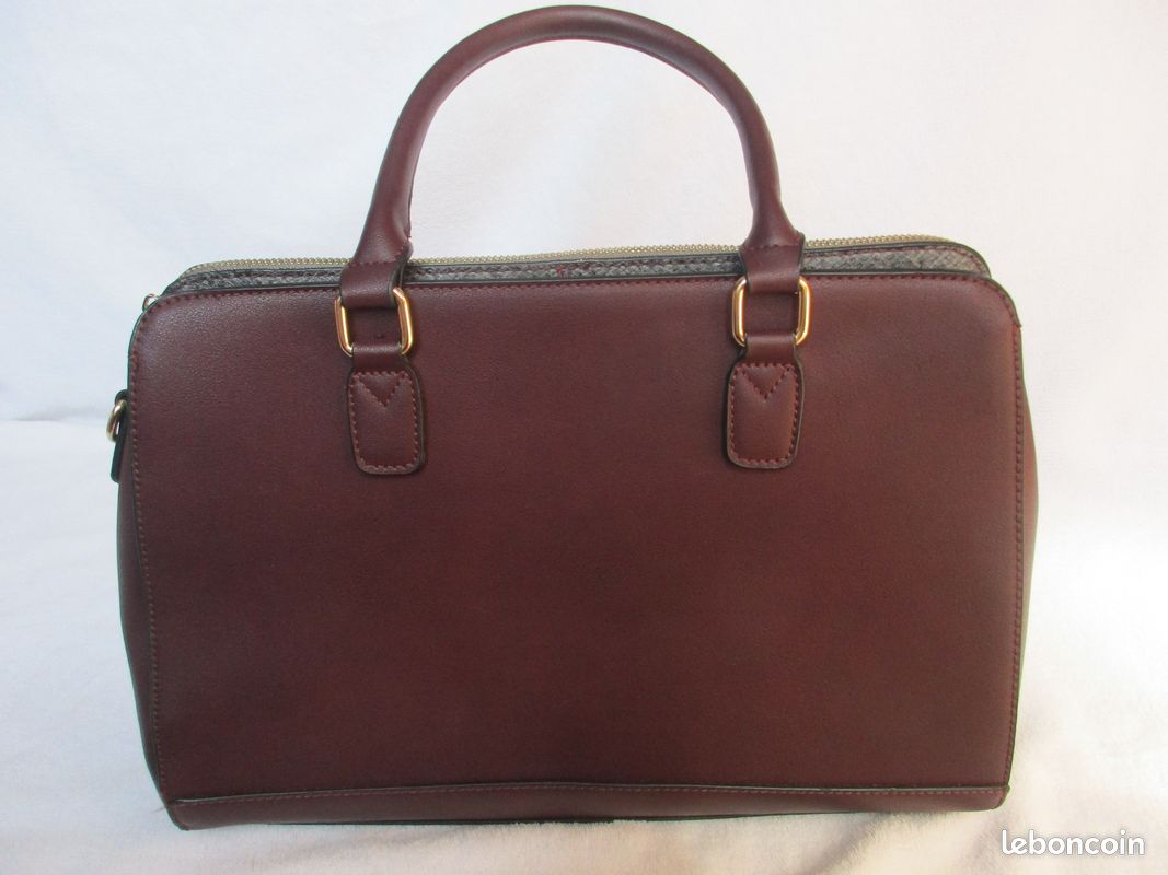 Sac à main de ville, rouge bordeaux et noir en simili cuir (image 2)